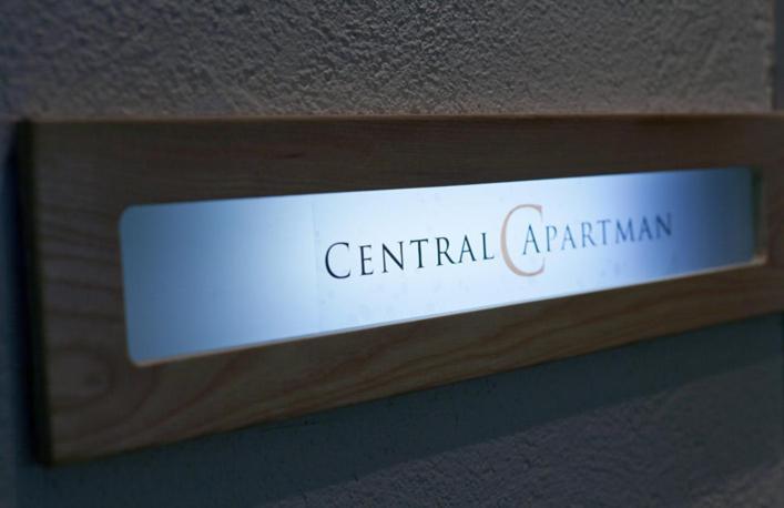 Central Apartments Belgrado Buitenkant foto