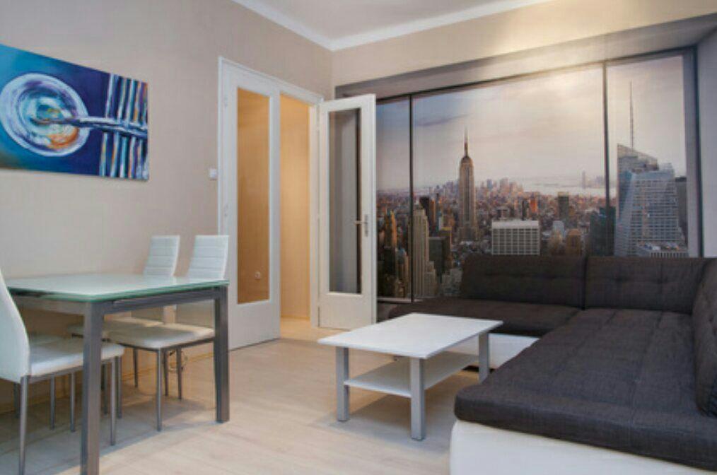 Central Apartments Belgrado Buitenkant foto